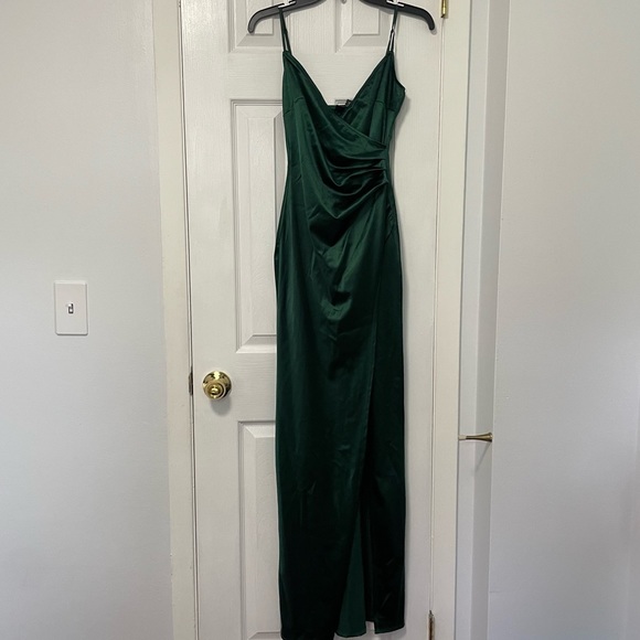 Windsor Jolina Wrap Skirt Satin Dress in Hunter Green - Picture 4 of 9